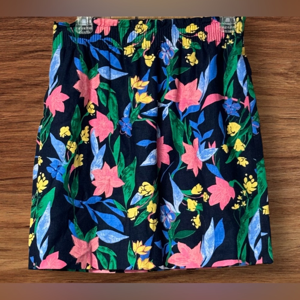 Like new! Linen-cotton blend city skirt